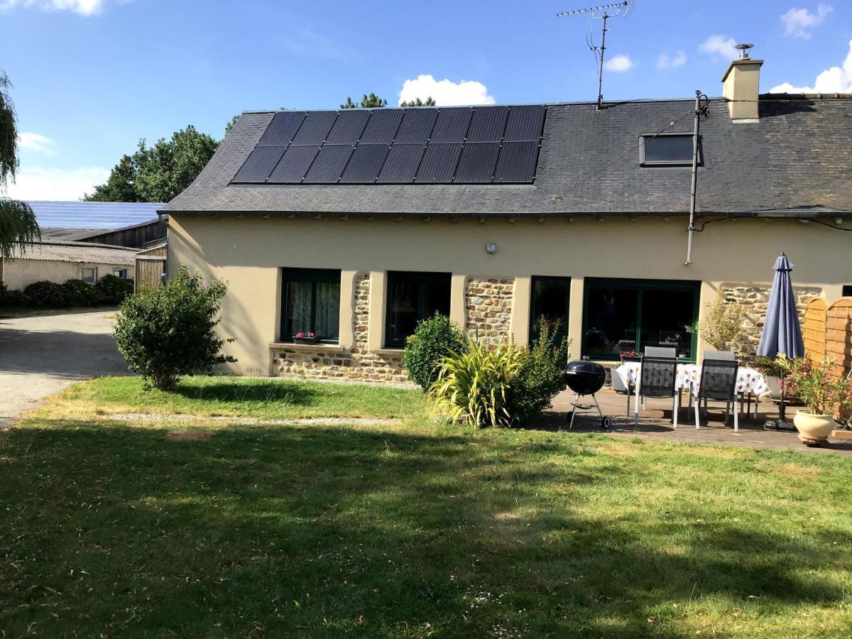 Vila Les Saules Domalain Exteriér fotografie